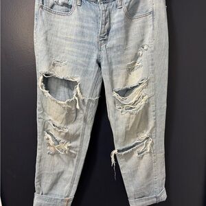 American Eagle Distressed Jeans Women’s Size 2 Light Wash Ripped Raw Hem Cuffed